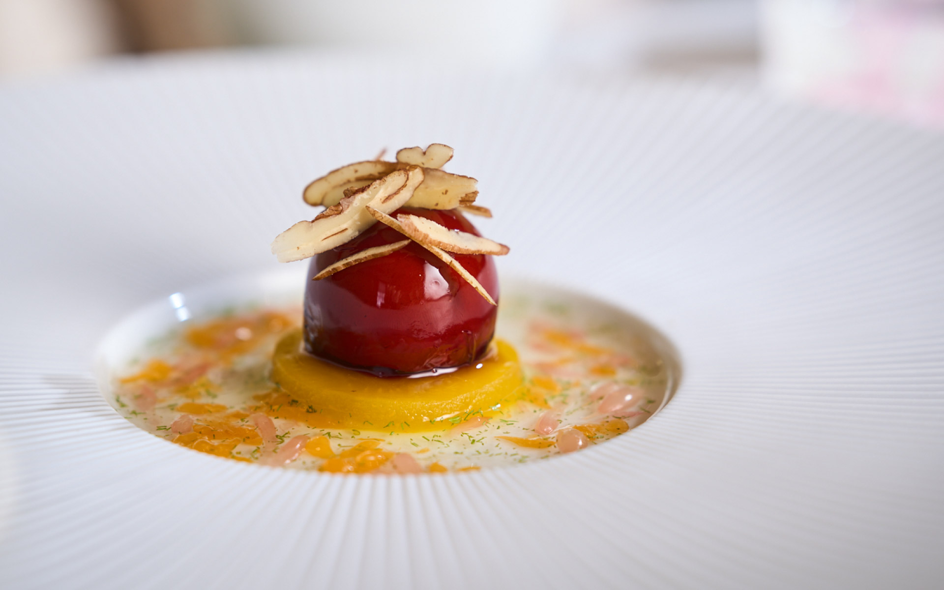 Artfully arranged nutmeg jelly on a flat plate